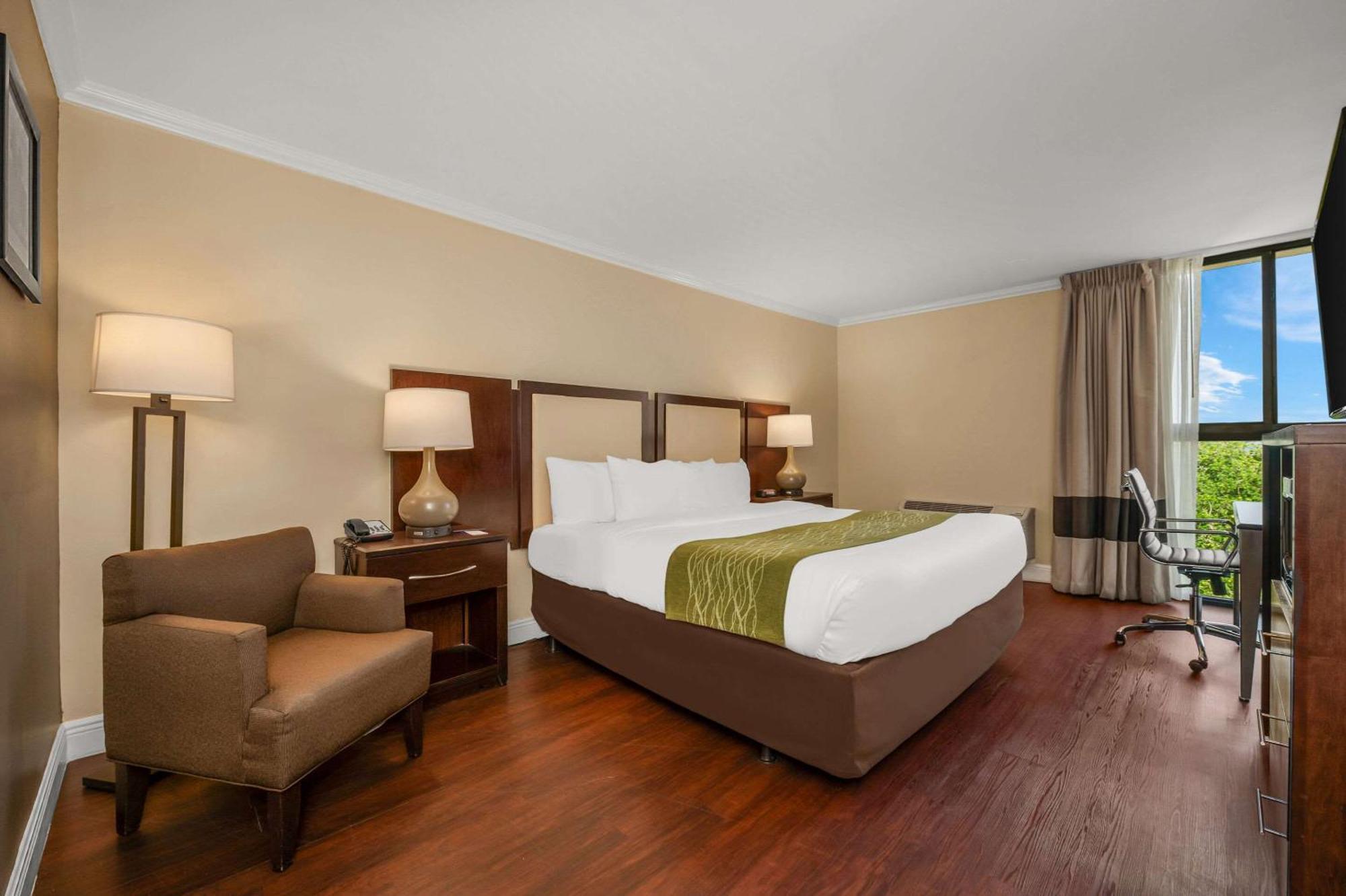 Comfort Inn Oceanside Deerfield Beach Buitenkant foto