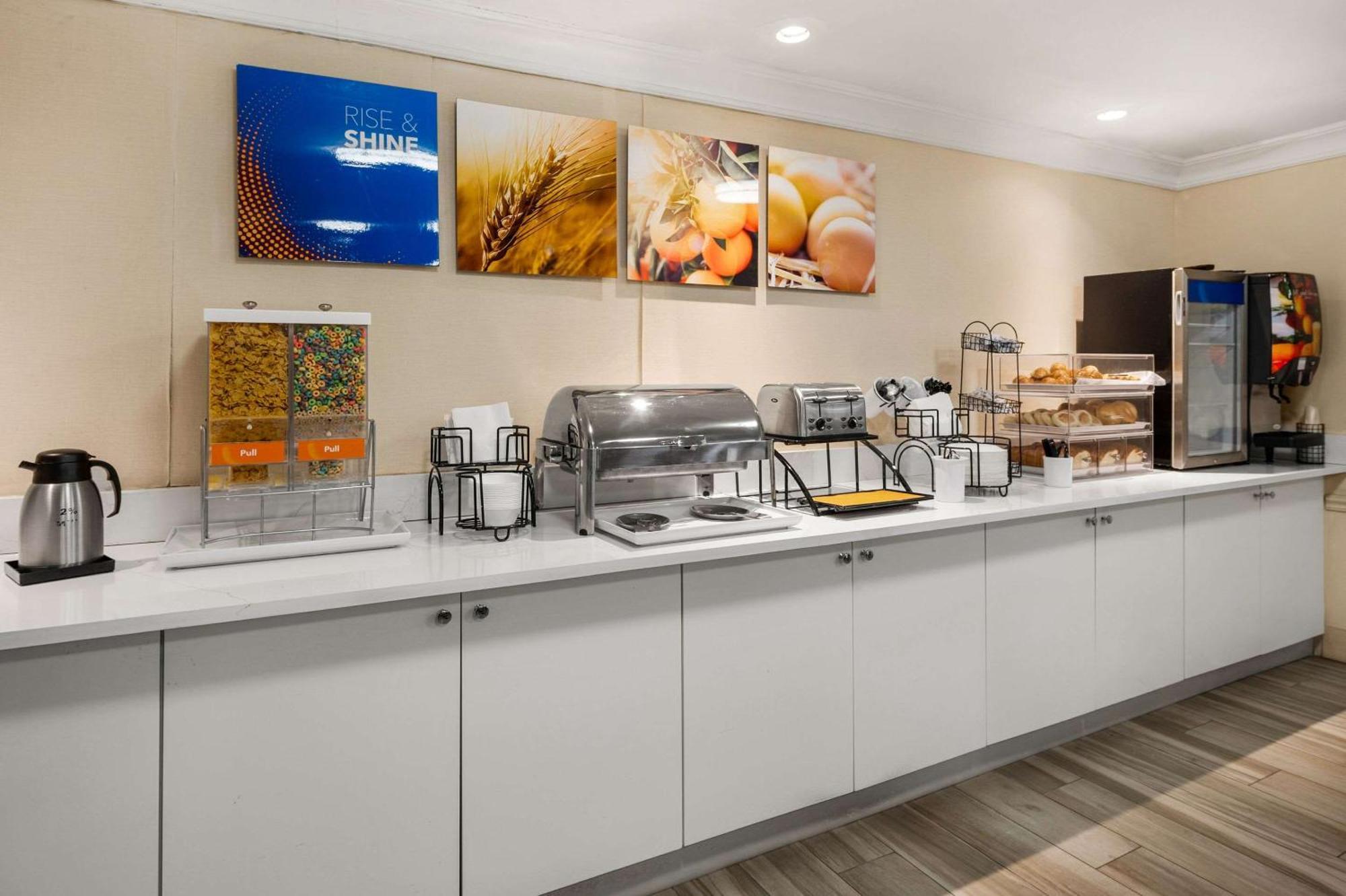 Comfort Inn Oceanside Deerfield Beach Buitenkant foto